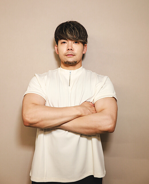 島名 輝